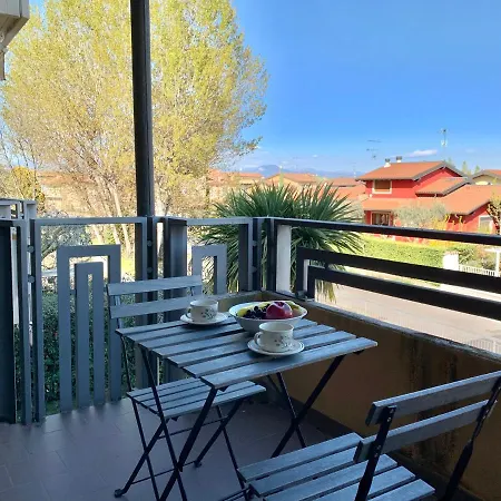 Camelia Apt Apartmán Sirmione